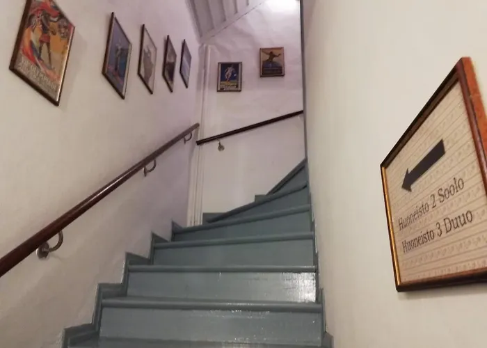 Kodit Tuulikinkatu Lägenhet